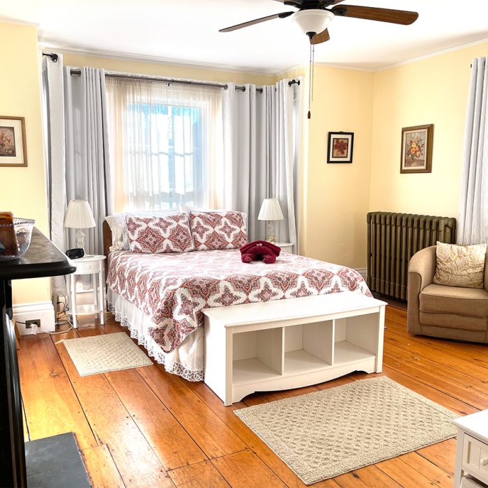 Enjoy your stay in a welcoming Bayberry Room at Candlebay Inn
