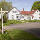 Summer at Candlebay Inn in Freeport, Maine